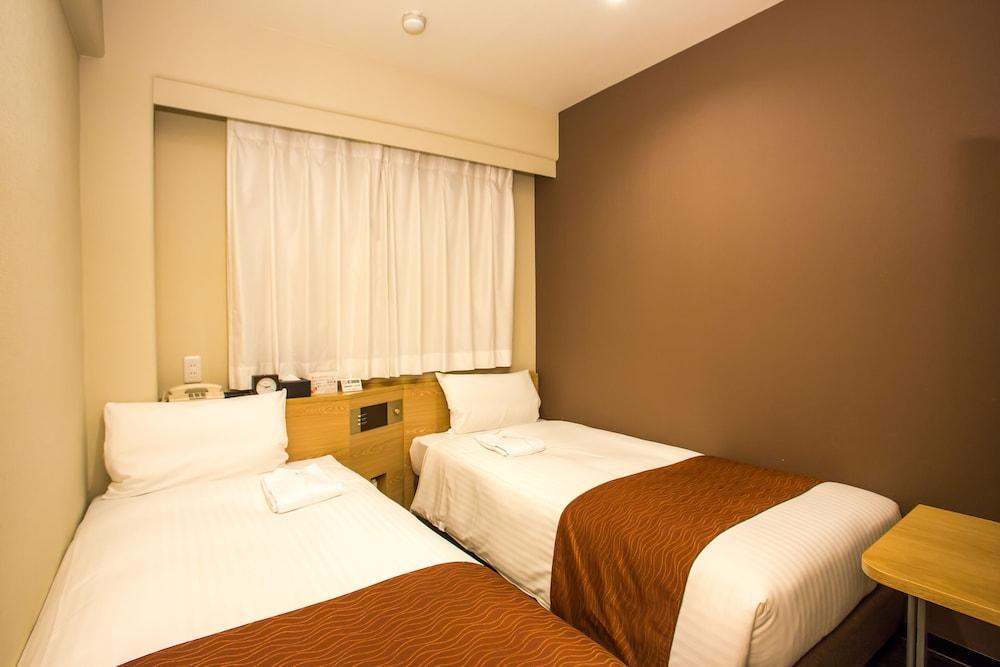 Via Inn Shin Osaka West Exterior foto