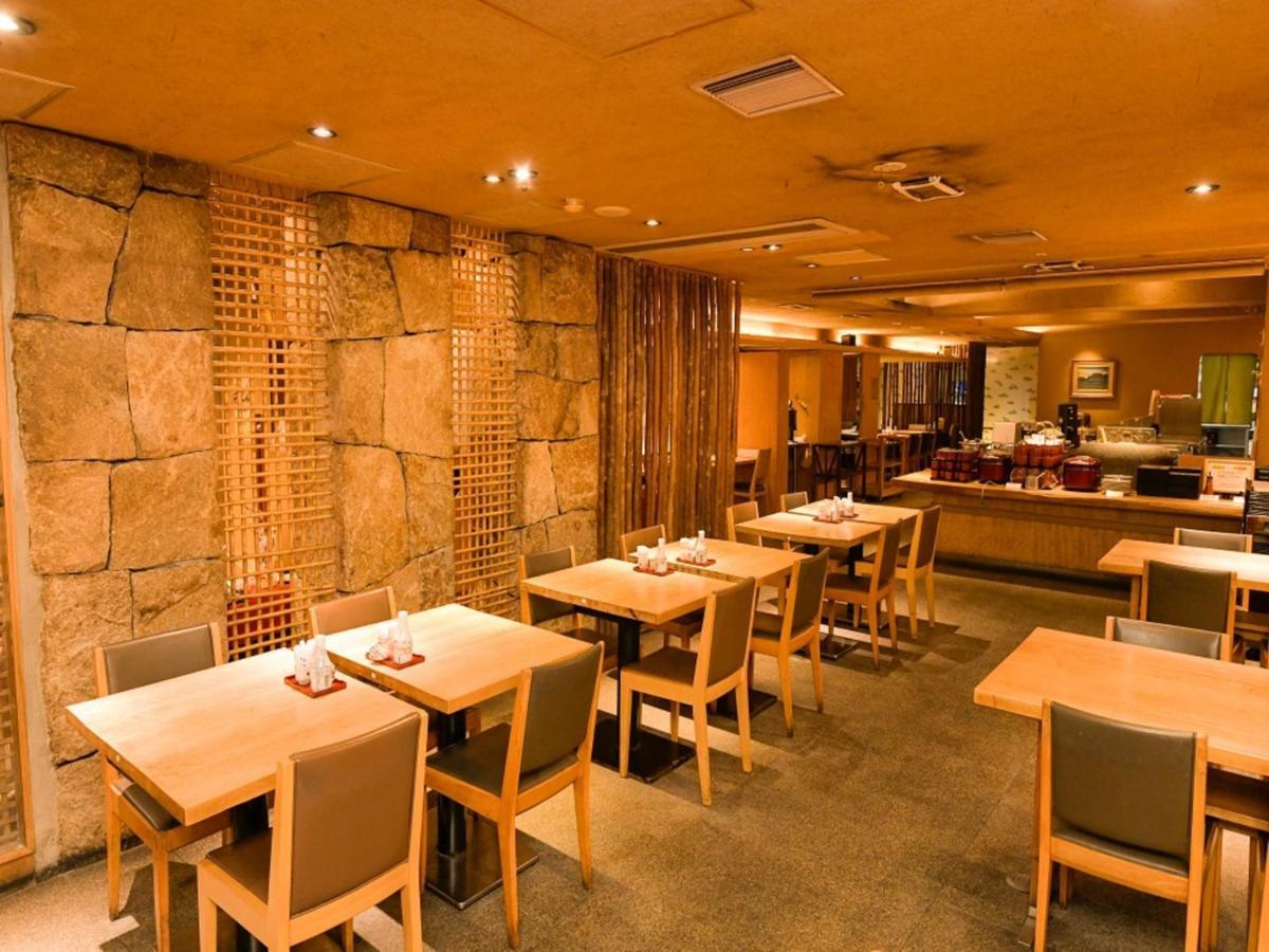 Via Inn Shin Osaka West Exterior foto